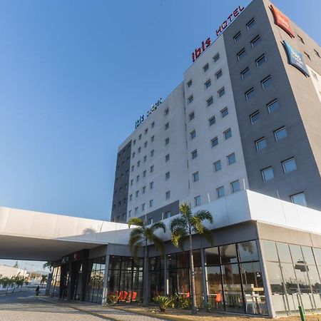 Ibis Lorena - Circuito Da Fe Exterior photo